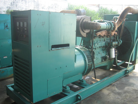 安平出租发电机-发电机组购买指南都有哪些